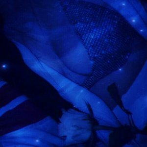 老婆被快递员淫交視频
